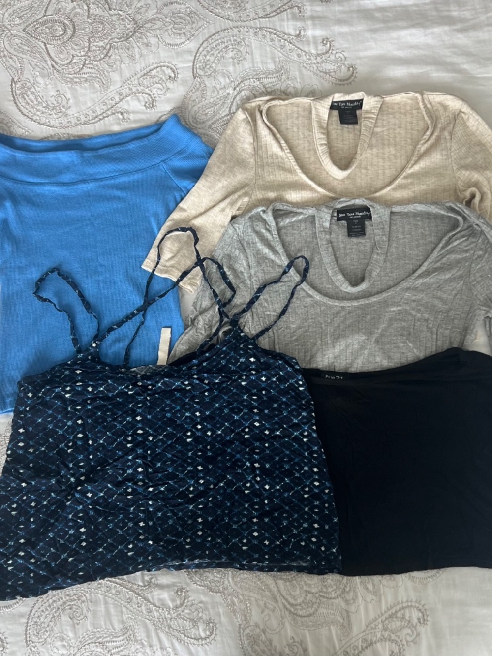5-Piece Summer Top Bundle: Size Small